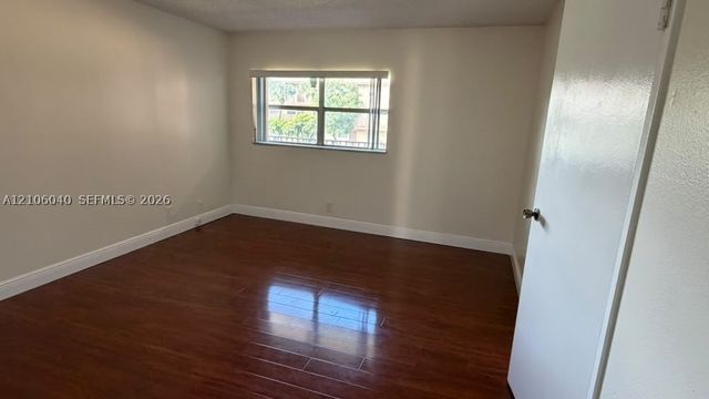 4101 NW 26th St 261, Lauderhill, FL 33313