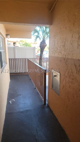 4101 NW 26th St 261, Lauderhill, FL 33313