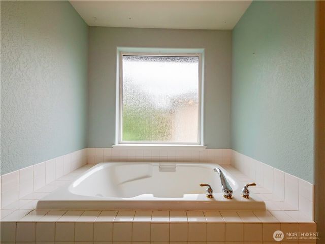4932 SISKIYOU Loop SE, Olympia, WA 98501