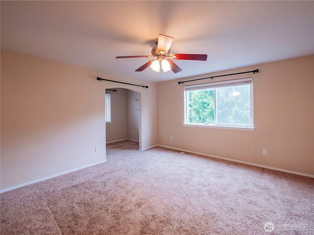 4932 SISKIYOU Loop SE, Olympia, WA 98501