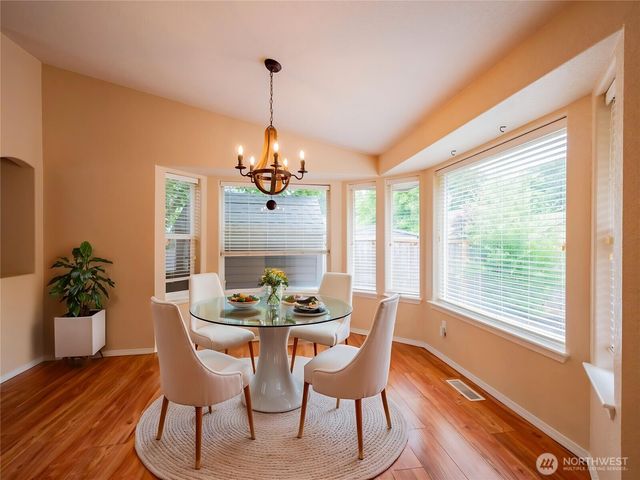 4932 SISKIYOU Loop SE, Olympia, WA 98501