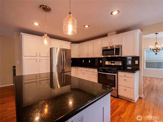 4932 SISKIYOU Loop SE, Olympia, WA 98501