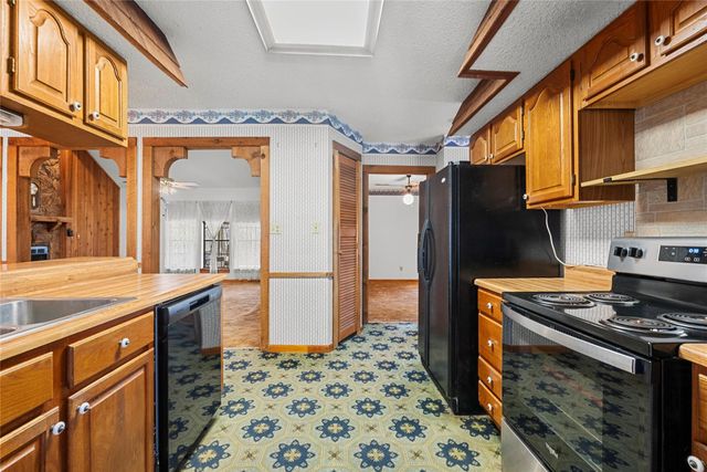 9533 Sandy Lane, Manvel, TX 77578