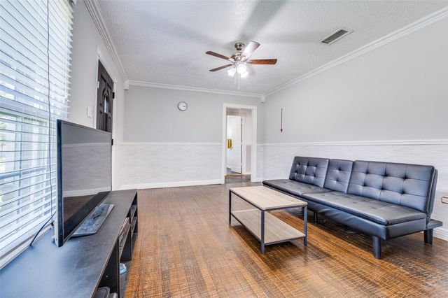 1407 Denton Drive, Carrollton, TX 75006