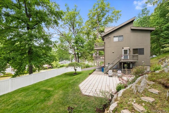 549 Westbrook Drive, Cortlandt Manor, NY 10567