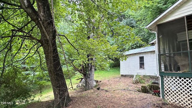 263 Long Hollow Road, Elizabethton, TN 37643