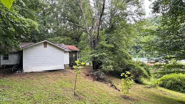 263 Long Hollow Road, Elizabethton, TN 37643