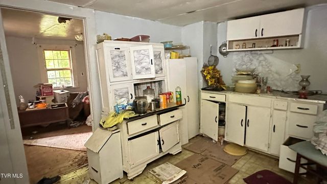 263 Long Hollow Road, Elizabethton, TN 37643