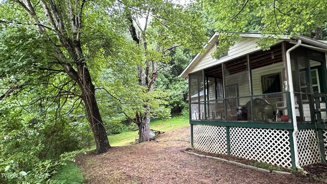 263 Long Hollow Road, Elizabethton, TN 37643