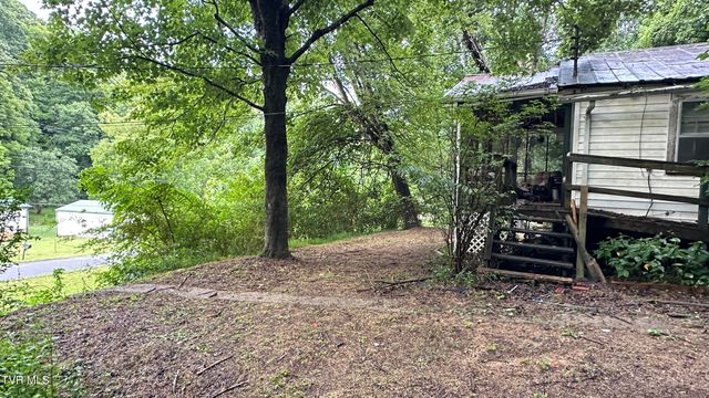 263 Long Hollow Road, Elizabethton, TN 37643