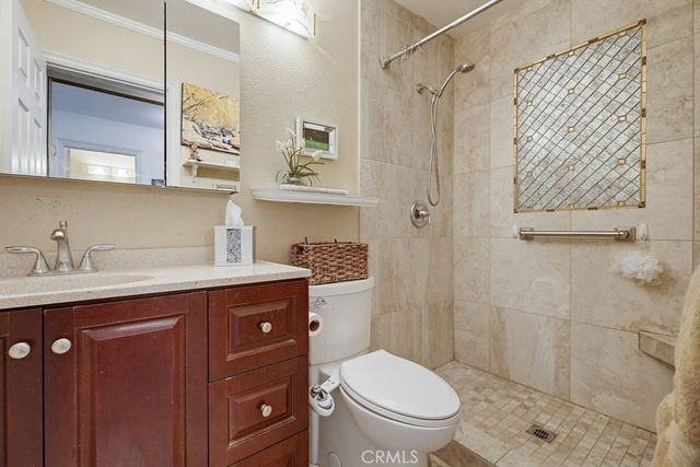 5595 Tiffany Ave, Garden Grove, CA 92845