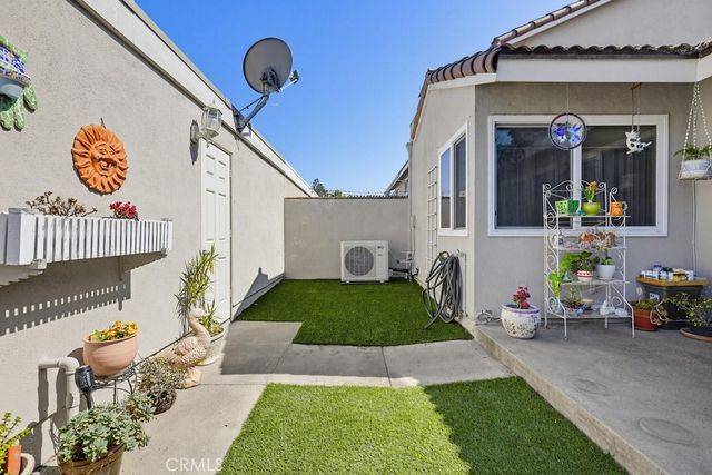 5595 Tiffany Ave, Garden Grove, CA 92845
