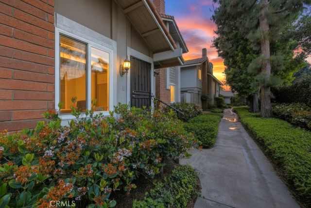 5595 Tiffany Ave, Garden Grove, CA 92845