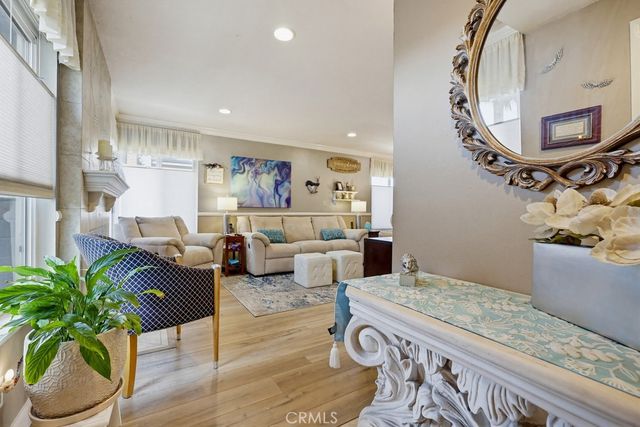 5595 Tiffany Ave, Garden Grove, CA 92845