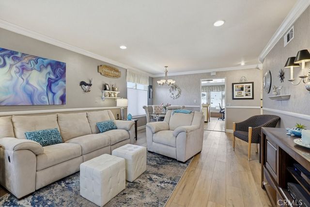 5595 Tiffany Ave, Garden Grove, CA 92845