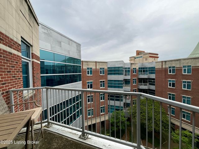 324 E Main St, Louisville, KY 40202