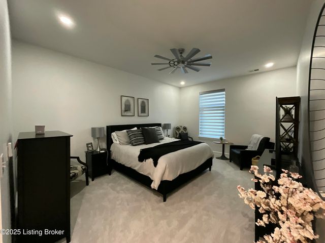 324 E Main St, Louisville, KY 40202