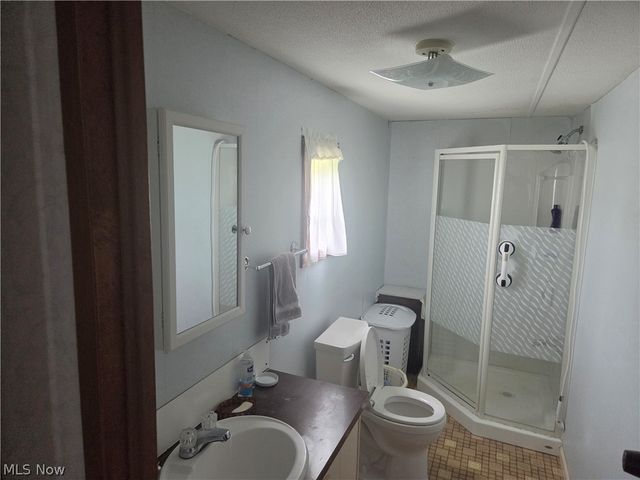 38147 Hunter Camp Road, Lisbon, OH 44432