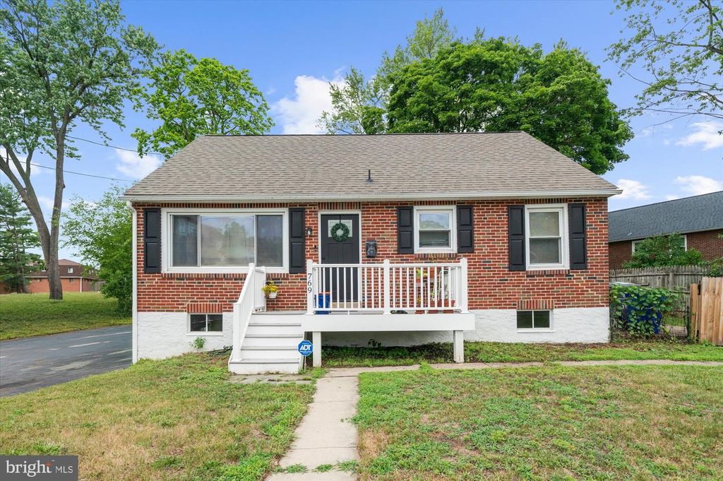 769 SPRUCE ST, Pottstown, PA 19464