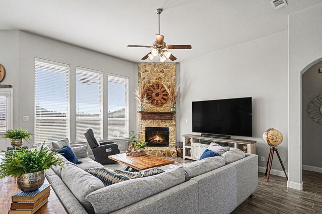 415 Silver Spur Trail, Rockwall, TX 75032