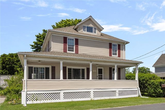 60 Cottage Avenue, Portsmouth, RI 02871