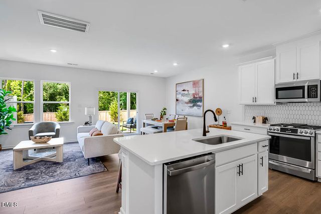 8733 Malmesbury Lane, Wake Forest, NC 27587