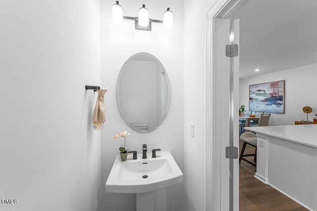 8733 Malmesbury Lane, Wake Forest, NC 27587