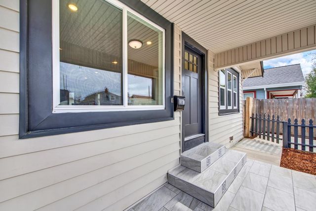 3307 42nd St, Sacramento, CA 95817