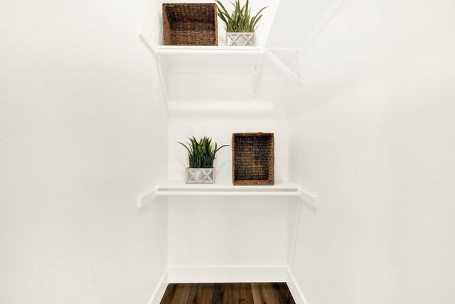 3307 42nd St, Sacramento, CA 95817