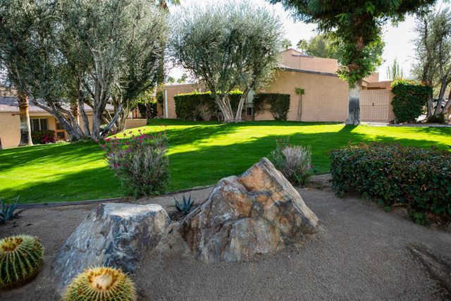 48852 Owl Lane, Palm Desert, CA 92260