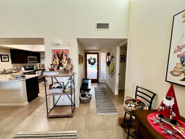 48852 Owl Lane, Palm Desert, CA 92260