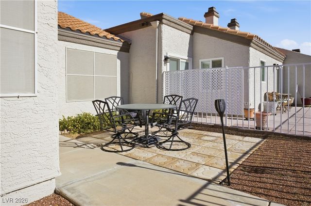 2229 High Dunes Lane, Laughlin, NV 89029