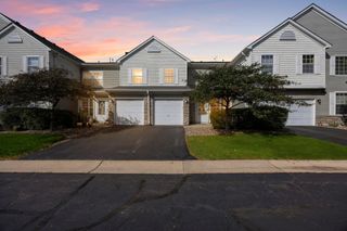 15056 Dunwood Trail 19, Apple Valley, MN 55124