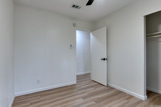 4930 Casa Espana, San Antonio, TX 78233