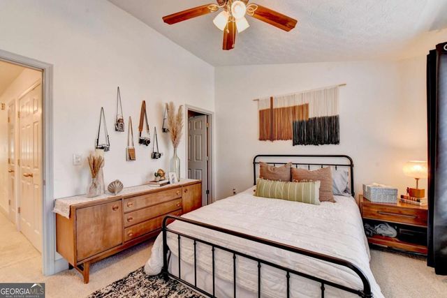 1364 Penhurst Drive, Lawrenceville, GA 30043
