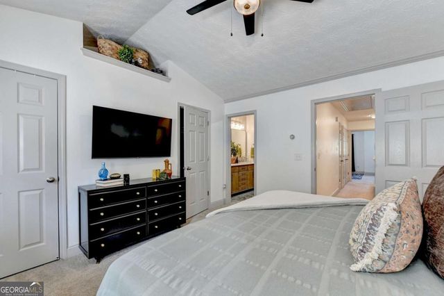 1364 Penhurst Drive, Lawrenceville, GA 30043