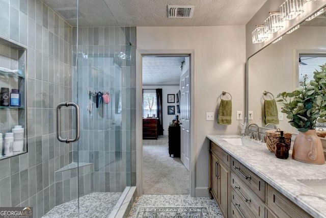 1364 Penhurst Drive, Lawrenceville, GA 30043