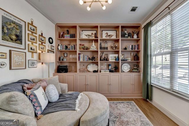 1364 Penhurst Drive, Lawrenceville, GA 30043