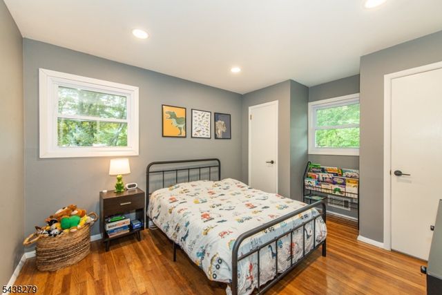 6 Honeyman Dr, Roxbury Twp., NJ 07876