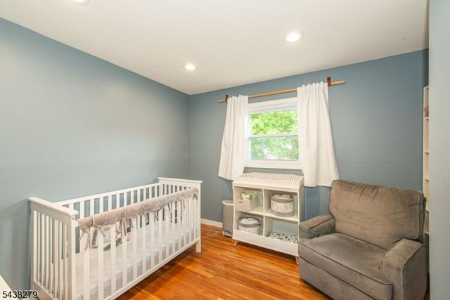 6 Honeyman Dr, Roxbury Twp., NJ 07876
