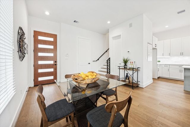 1852 W Tidwell Road, Houston, TX 77091