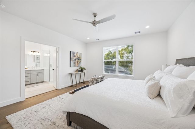 1852 W Tidwell Road, Houston, TX 77091