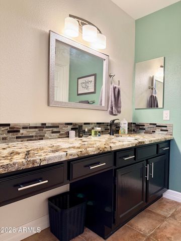 18725 N 92ND Drive, Peoria, AZ 85382