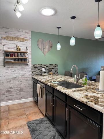 18725 N 92ND Drive, Peoria, AZ 85382