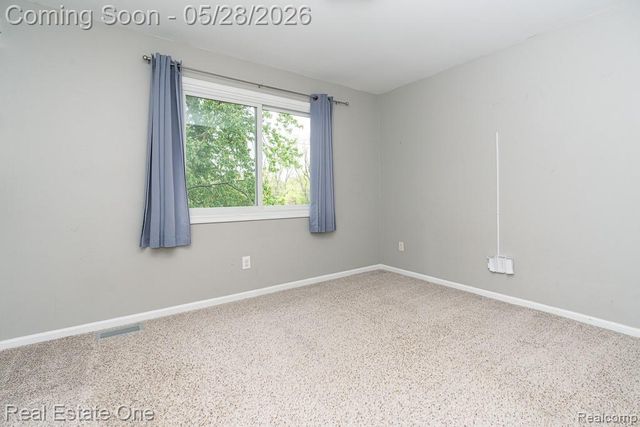 1323 Bembridge Drive, Rochester Hills, MI 48307