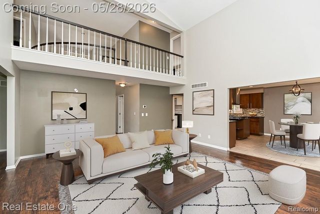 1323 Bembridge Drive, Rochester Hills, MI 48307