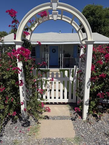 3121 N 26th Place, Phoenix, AZ 85016