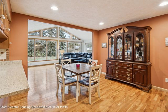 7373 E Saint Joe Highway, Grand Ledge, MI 48837