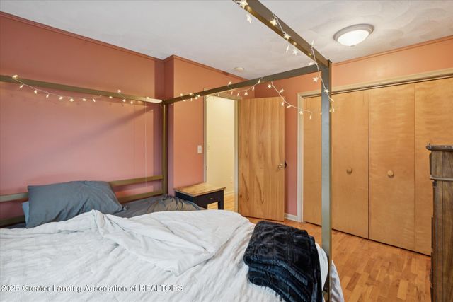 7373 E Saint Joe Highway, Grand Ledge, MI 48837