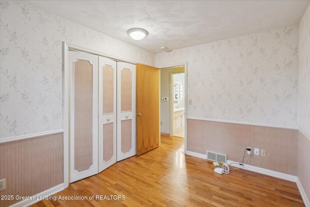 7373 E Saint Joe Highway, Grand Ledge, MI 48837